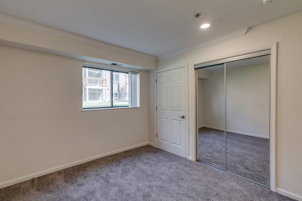 Photos and Video of Glenwood Apartments in East Lansing, MI